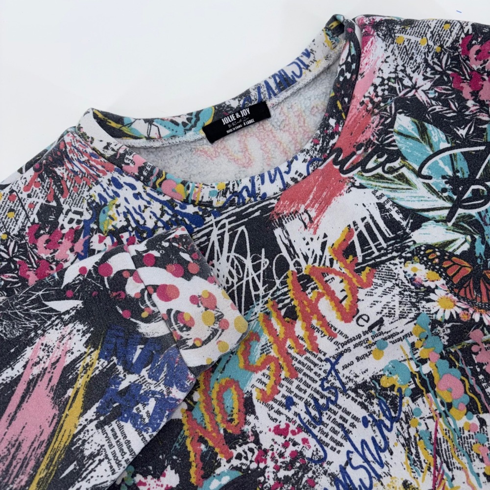 Jolie & Joy No Shade Graffiti Print Cut Out Sleeve Sweatshirt XL